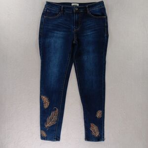 Kensie Jeans Women's Size 8 Tapered Embroidered Blue *